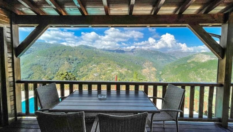 Quinta Da Resteva-Chale Do Rio ヴィエイラ・ド・ミーニョ エクステリア 写真